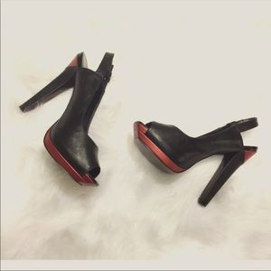 Jessica Simpson heels